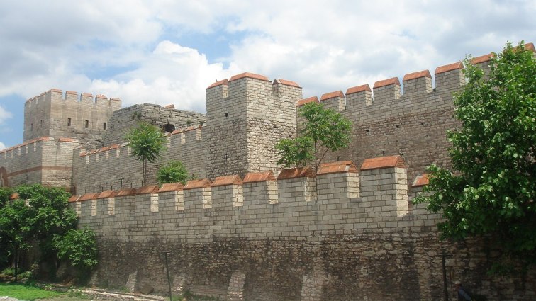 1280px-walls_of_constantinople